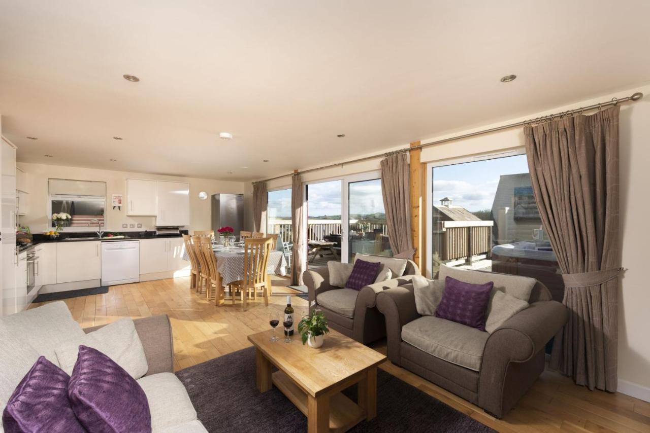 Lodge 40, Retallack Resort & Spa St Columb Major Dış mekan fotoğraf