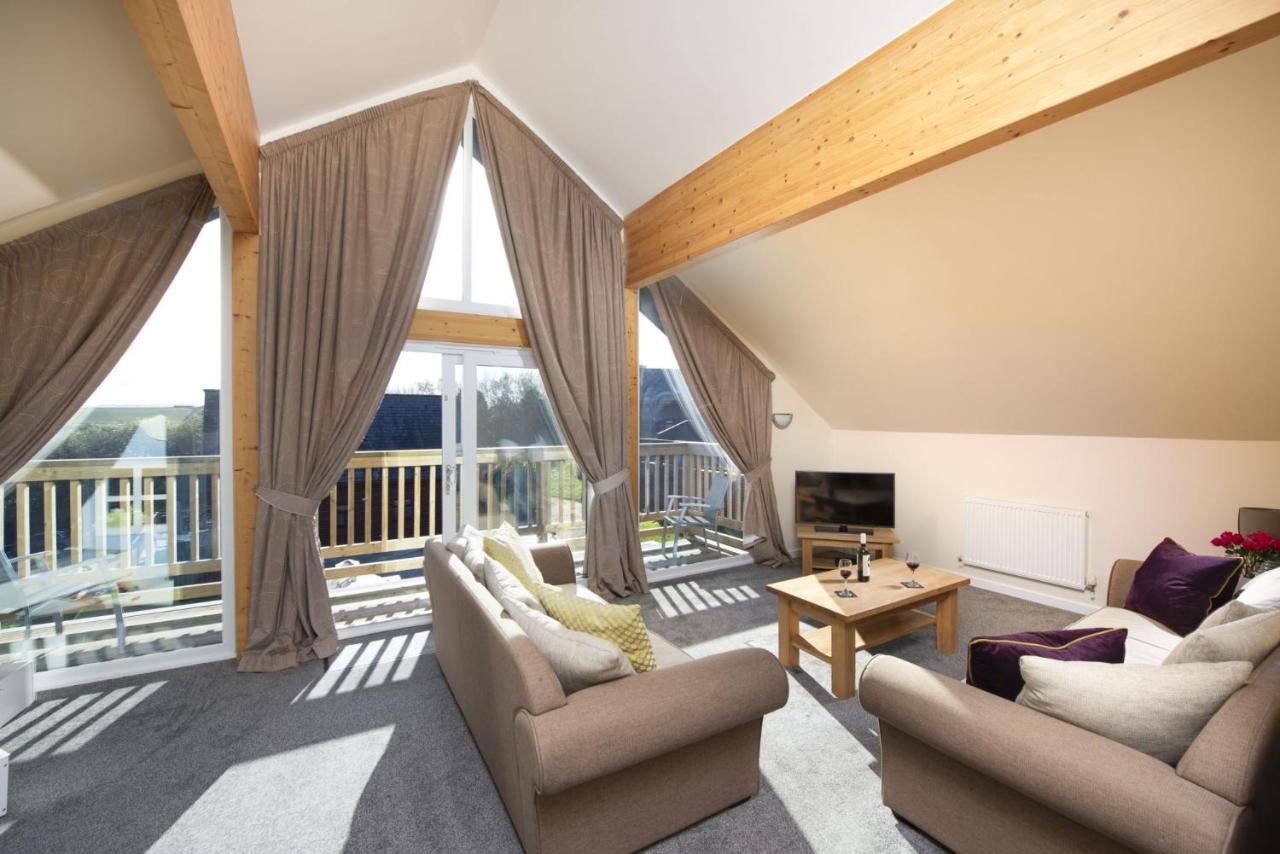Lodge 40, Retallack Resort & Spa St Columb Major Dış mekan fotoğraf