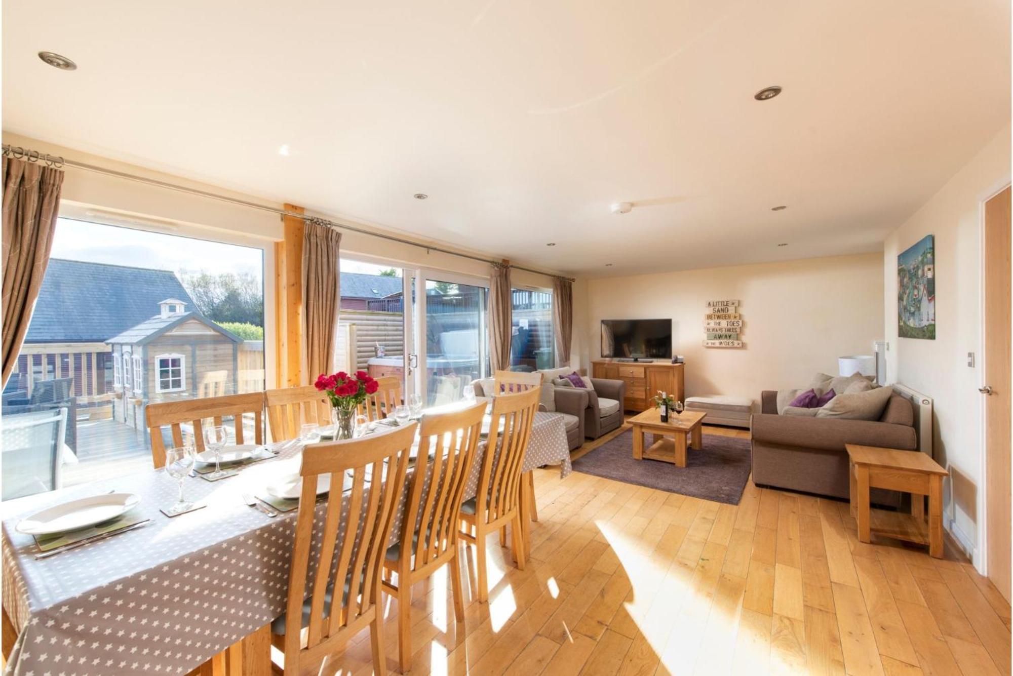 Lodge 40, Retallack Resort & Spa St Columb Major Dış mekan fotoğraf